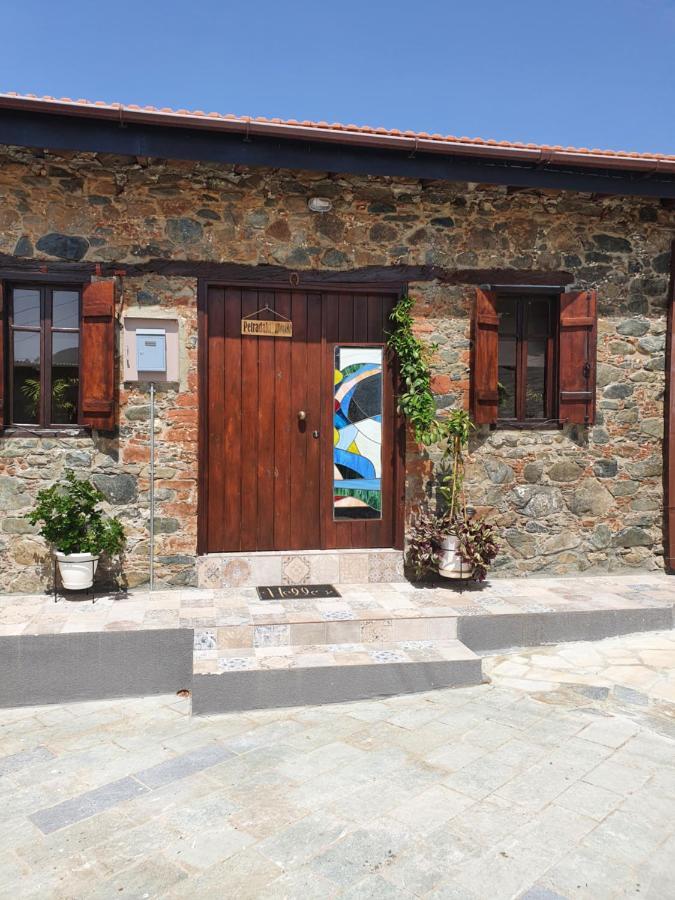 Villa Petradaki House à Arakapas Extérieur photo